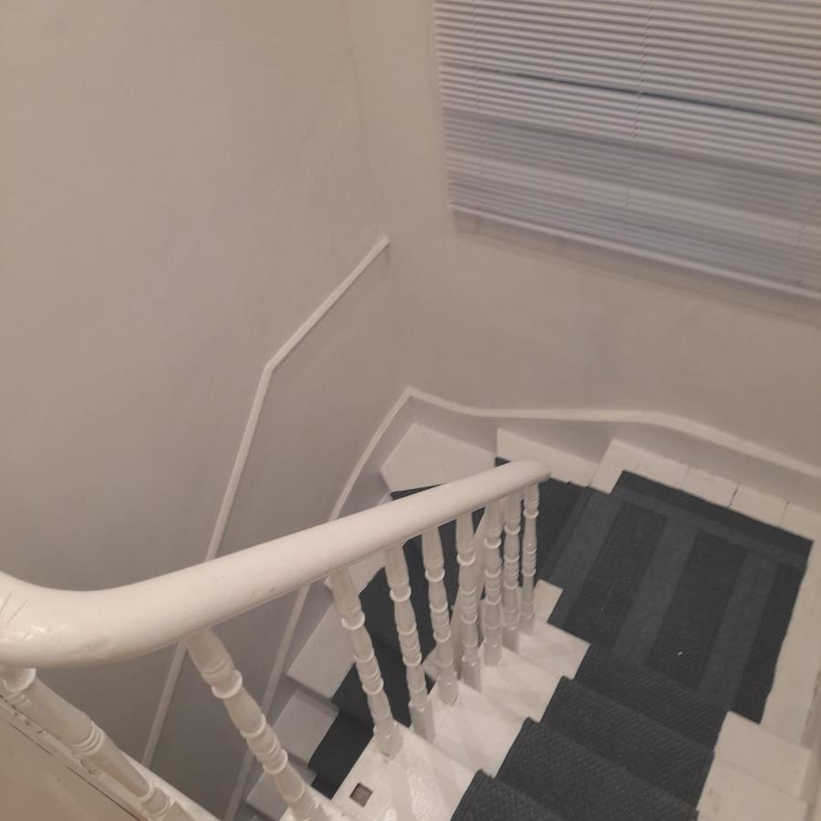 Self-Contained Flat On The 2Nd Floor You Will Share With One Other Guest, In A Family House 2 Minutes Walk From Tufnell Park Station 2Nd Floor With Stairs Лондон Екстериор снимка
